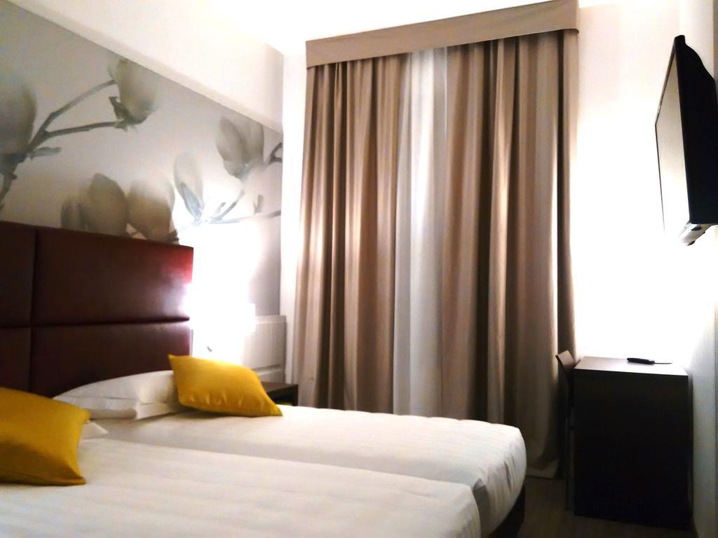 Hotel Villa Nabila Reggiolo ห้อง รูปภาพ